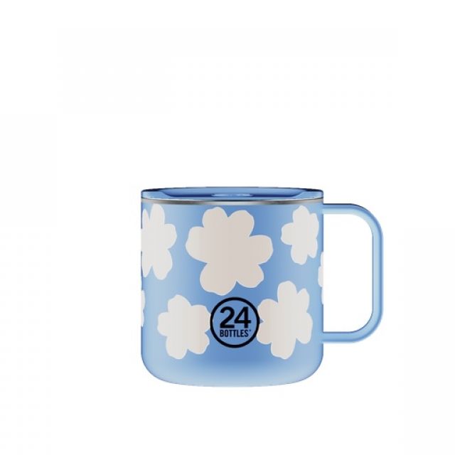 Casa mug daydreaming