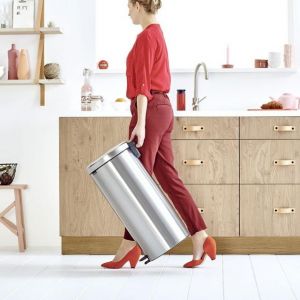 brabantia PATTUMIERA A PEDALE NEWICON 30 L