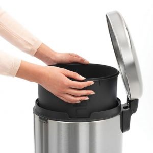 brabantia PATTUMIERA A PEDALE NEWICON 30 L