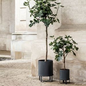 Ferm Living VASO BAU POT DARK BLUE SMALL