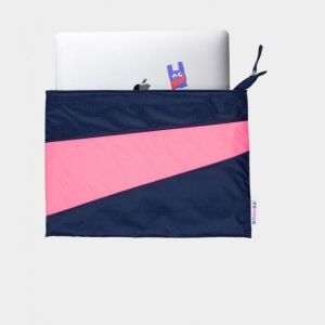 THE NEW PROTECTABLE CUSTODIA LAPTOP Navy & Fluo Pink