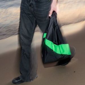 THE NEW SHOPPING BAG Black & Greenscreen MEDIUM